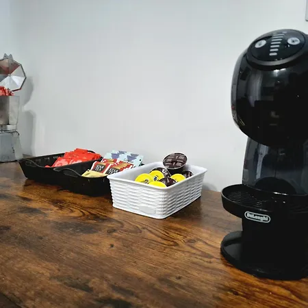 דירה Lumina - Bilocale Luminoso Vicino Metro C 6 Fermate Dal Colosseo *