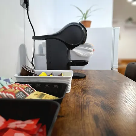 Lumina - Bilocale Luminoso Vicino Metro C 6 Fermate Dal Colosseo * רומא