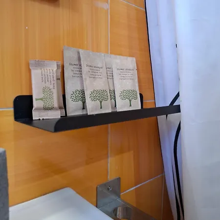 דירה Lumina - Bilocale Luminoso Vicino Metro C 6 Fermate Dal Colosseo